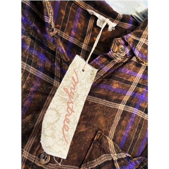 MYSTREE BOUTIQUE Washed Plaid Flannel Top - Picture 7 of 9